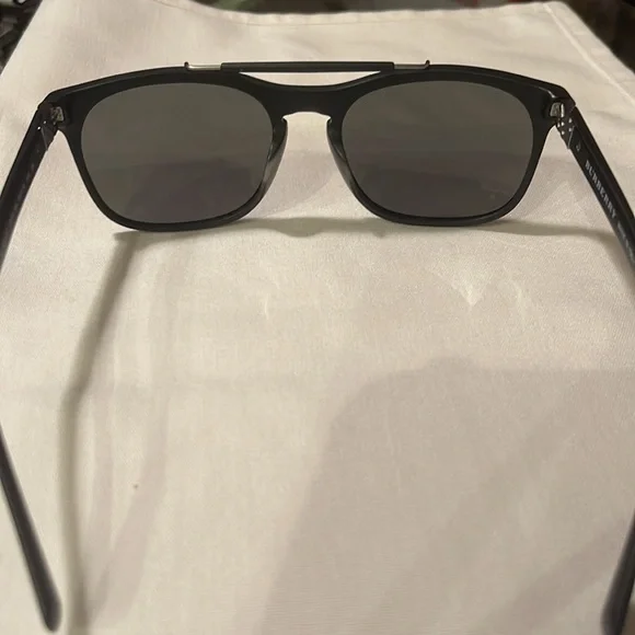 BURBERRY 4244-F3464/6G 56 19 145 Men’s Square black plastic frames, mirror lens - Picture 4 of 8